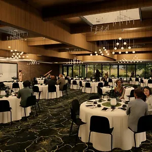 https://sheraton-montreal-airport.hotels-in-montreal.org