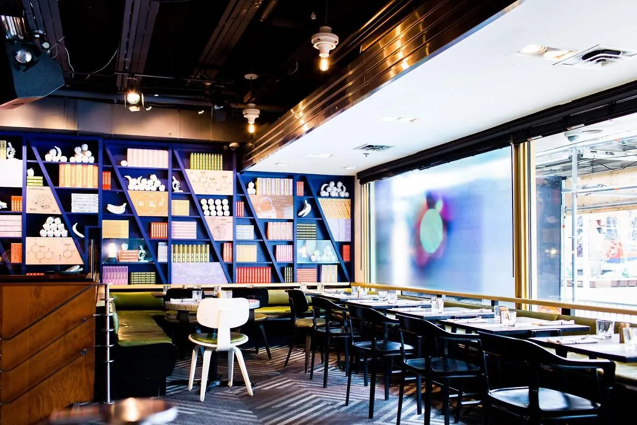The Drake Hotel Toronto 4*,